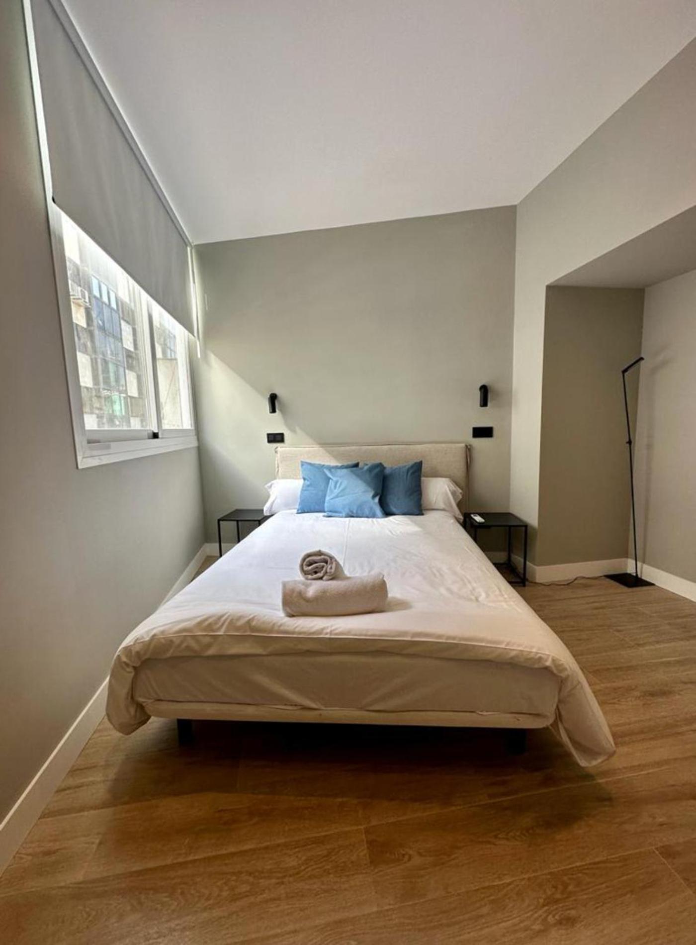 Central Apt De 2Hab Para 5Pax En Calle Silva E2 Madrid Bagian luar foto