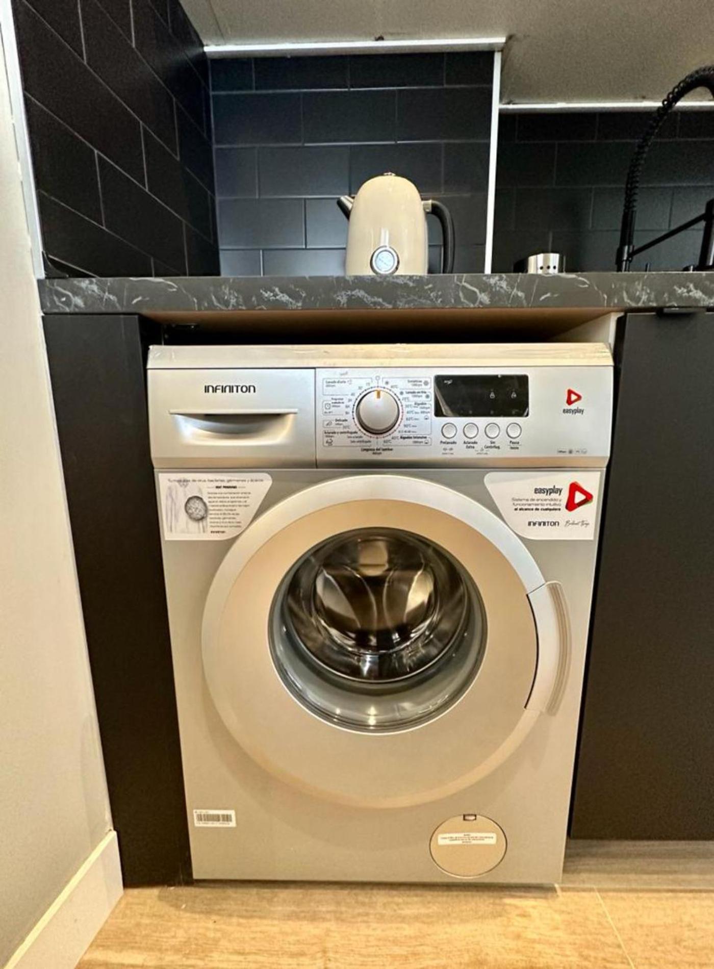 Central Apt De 2Hab Para 5Pax En Calle Silva E2 Madrid Bagian luar foto