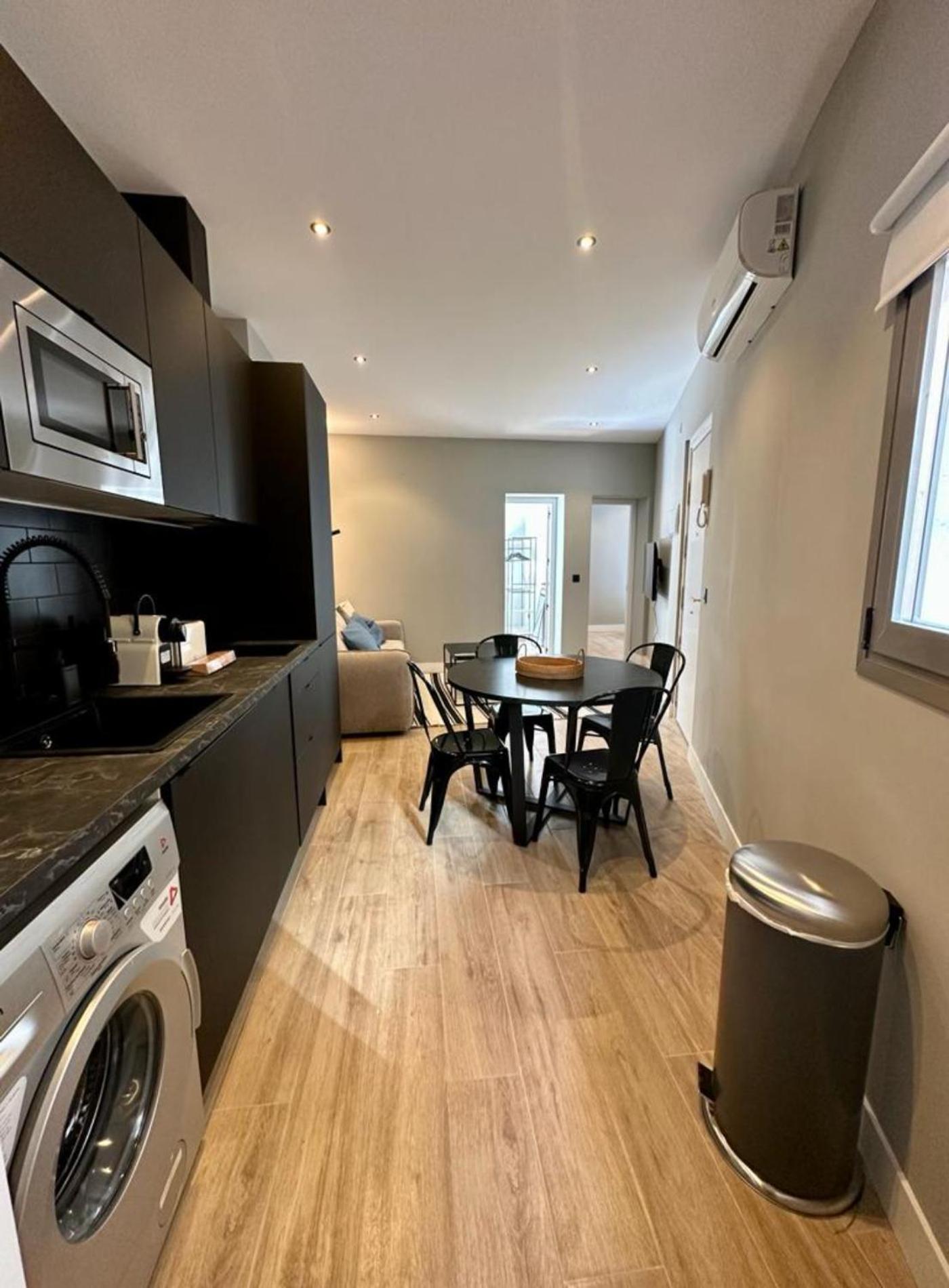 Central Apt De 2Hab Para 5Pax En Calle Silva E2 Madrid Bagian luar foto